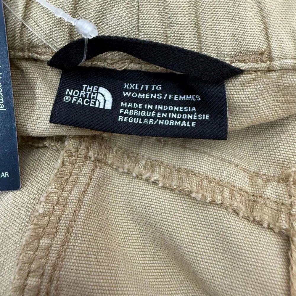 The North Face Women’s Beta Utility Belted Khaki Pants Integrated Webbing Belt - - Picture 7 of 15